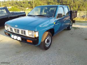 Nissan Pick Up D21 Dezembro/96 - à venda - Ligeiros