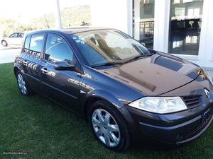 Renault Mégane 1.5 Dci dy luxe110cv Julho/07 - à venda -