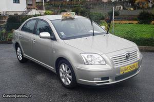 Toyota Avensis 1.6VVT-I 110Cv 4Pts Julho/04 - à venda -