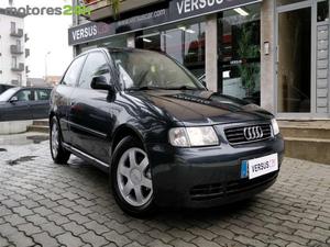 Audi A3 1.6 Attraction