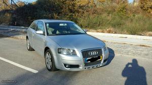 Audi A3 1.9 tdi versao navegação Agosto/06 - à venda -