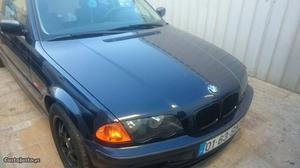 BMW 318 Série 3 Outubro/98 - à venda - Ligeiros