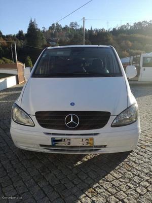 Mercedes-Benz Vito 111 CDI 9 lugares Junho/07 - à venda -