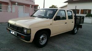 Nissan Pick Up Cx Aberta 5 Lug Janeiro/93 - à venda -