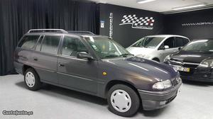 Opel Astra Caravan GL Julho/96 - à venda - Ligeiros