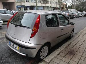 Fiat Punto 1.9JTD A/C Outubro/02 - à venda - Comerciais /