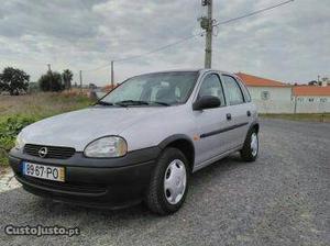 Opel Corsa 1.2 mt econico 16v Maio/00 - à venda - Ligeiros
