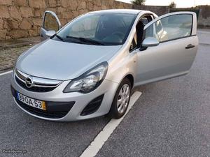 Opel Corsa 1.3 cdti Setembro/13 - à venda - Comerciais /