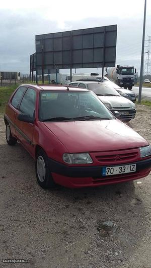 Citroën Saxo 1.5d 5 lugares Setembro/97 - à venda -