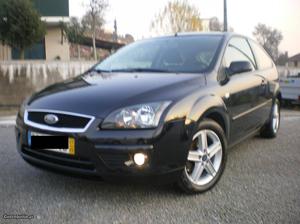 Ford Focus 1.6 TDCI Maio/07 - à venda - Comerciais / Van,