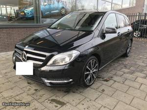 Mercedes-Benz B 180 sport - xenon Abril/14 - à venda -