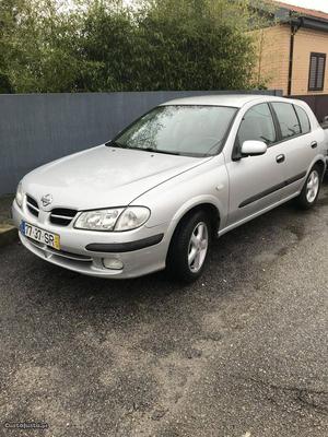 Nissan Almera 1.5 Gasolina Dezembro/01 - à venda - Ligeiros