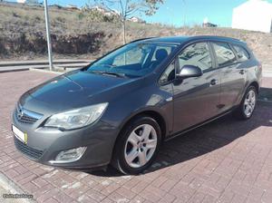 Opel Astra 1.7 Cdti 125 Cv Dezembro/11 - à venda - Ligeiros