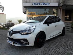 Renault Clio 1.6 T RS TROPHY EDC Novembro/16 - à venda -