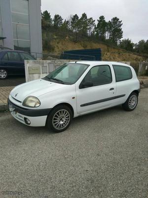 Renault Clio 1.9 Diesel Dezembro/99 - à venda - Comerciais