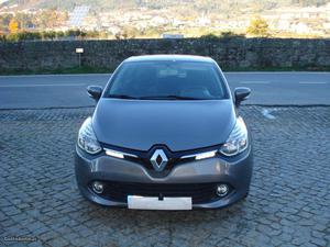 Renault Clio  DCI 90cv GPS Abril/13 - à venda -