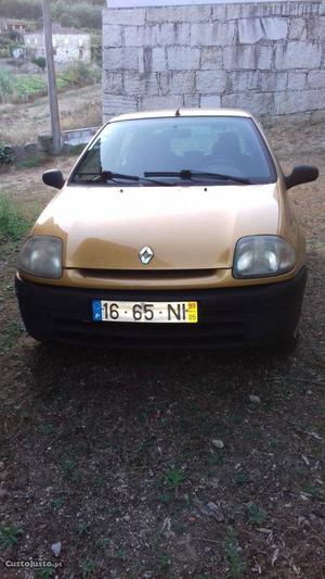 Renault Clio clio 2, 1.2 l Maio/99 - à venda - Ligeiros