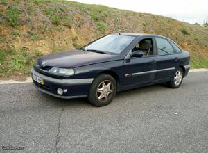 Renault Laguna 1.6 rxt a/c 99 Abril/99 - à venda - Ligeiros