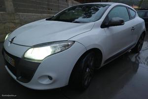 Renault Mégane 1.5 DCI Coupe Setembro/09 - à venda -