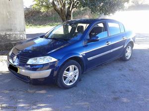 Renault Mégane 1.5dci authentique Outubro/04 - à venda -