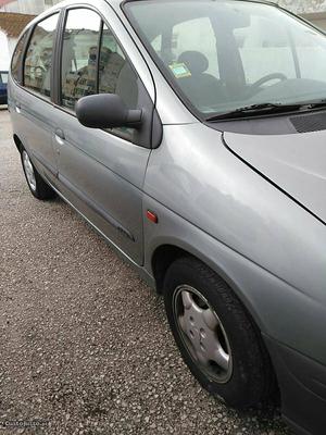 Renault Scénic 1.4 Agosto/98 - à venda - Ligeiros