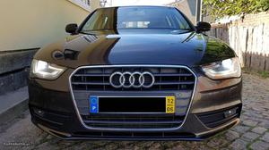 Audi A4 Avant 2.0 Tdi Julho/12 - à venda - Ligeiros