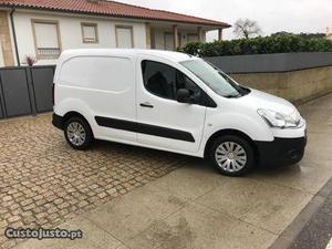 Citroën Berlingo BlueHDI 90cv Agosto/13 - à venda -