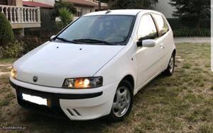 Fiat Punto jtd Dezembro/01 - à venda - Ligeiros