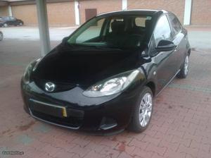 Mazda 2 1.3 MZR Confort 5P Março/09 - à venda - Ligeiros