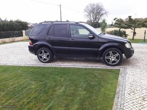 Mercedes-Benz ML 400 AMG Biturbo Outubro/01 - à venda -