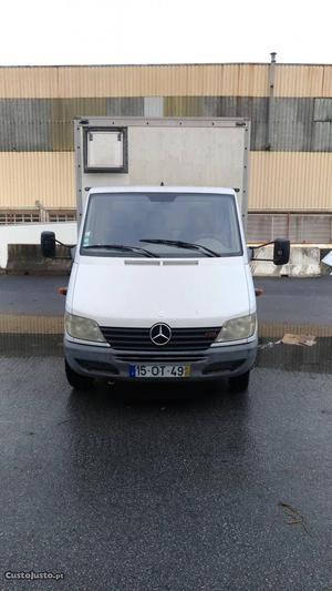 Mercedes-Benz Sprinter 411 Cdi Julho/01 - à venda -