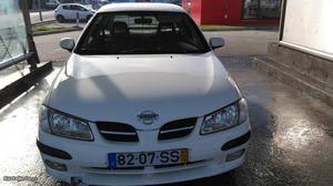 Nissan Almera 2.2 ddti Dezembro/01 - à venda - Ligeiros