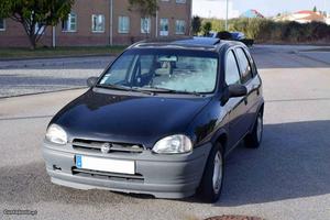 Opel Corsa B 1.5 TD 67cv Janeiro/97 - à venda - Ligeiros