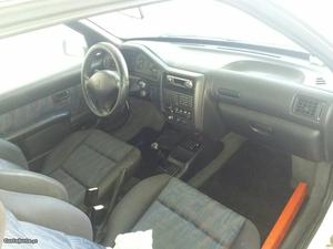 Peugeot 106 xs Setembro/97 - à venda - Ligeiros