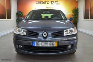 Renault Mégane 1.5 DCI Break Novembro/06 - à venda -