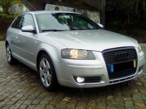 Audi A3 2.0TDI SPORT Setembro/03 - à venda - Ligeiros
