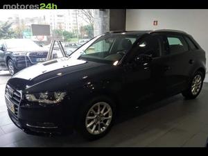 Audi A3 Sportback 1.6 TDi B.Line Attraction