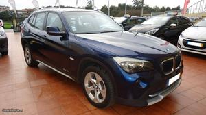 BMW X1 18Sdrive Abril/11 - à venda - Monovolume / SUV,