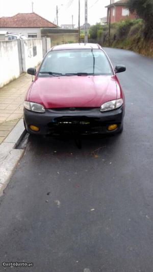 Hyundai Accent 1.4 Março/99 - à venda - Ligeiros