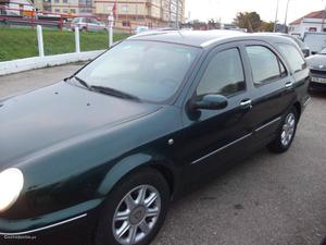 Lancia Lybra 1.9 jtd,full extras Dezembro/01 - à venda -