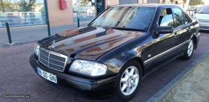 Mercedes-Benz C 200 Kompressor Abril/96 - à venda -