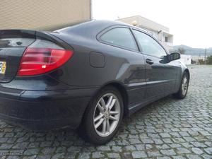 Mercedes-Benz C 200 Sportcoupe Junho/01 - à venda -