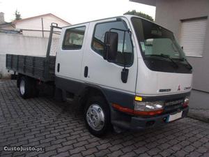 Mitsubishi Canter Did Turbo 7 L Maio/05 - à venda -