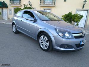 Opel Astra Gtc 1.7 Março/08 - à venda - Ligeiros