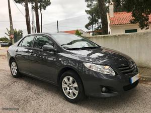 Toyota Corolla D-4D Muito Estimado Março/08 - à venda -