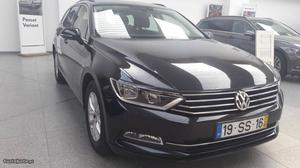 VW Passat Variant 1.6Tdi 120cv Março/17 - à venda -