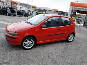 Fiat Punto sport Abril/01 - à venda - Ligeiros Passageiros,