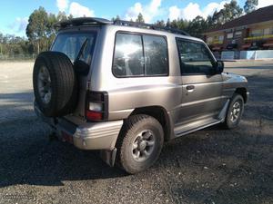 Mitsubishi Pajero  Março/98 - à venda - Pick-up/