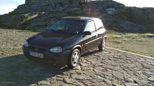 Opel Corsa 1.5 TD Sport Julho/00 - à venda - Comerciais /