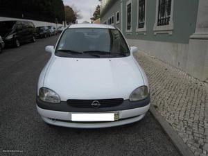 Opel Corsa Opel Corsa B Abril/00 - à venda - Ligeiros